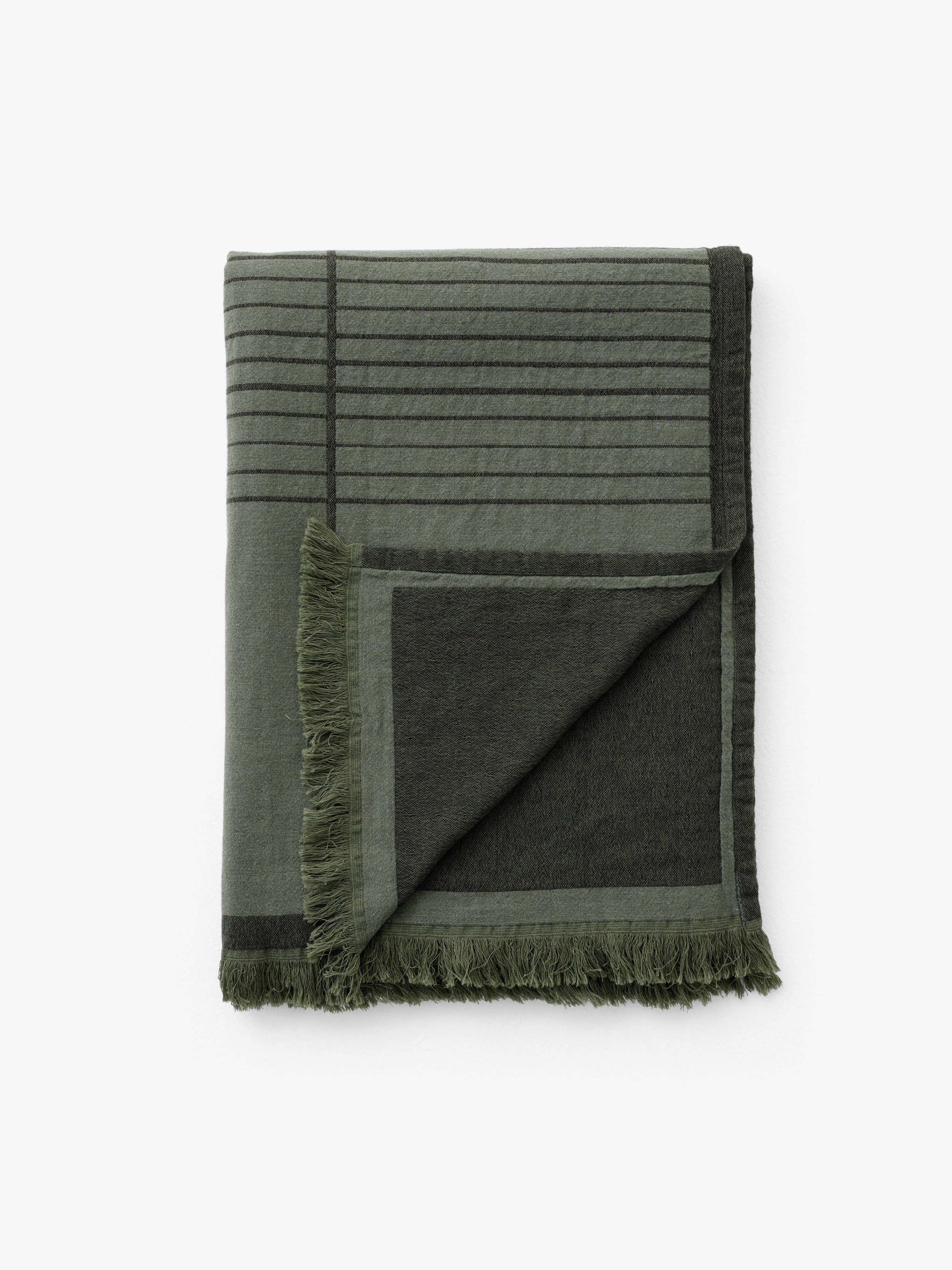 &Tradition Untitled Throw AP10 Plaid Dark Green